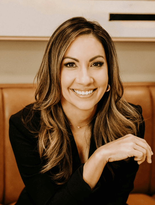 Dr. Jenna Donoso